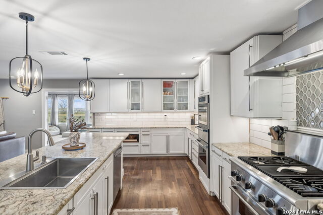 Listing photo id 9 for 677 Floral  