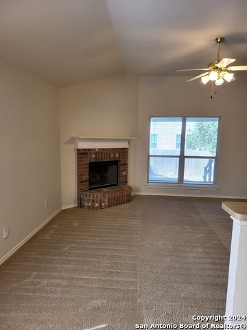 Image 2 of 13 For 519 Point  