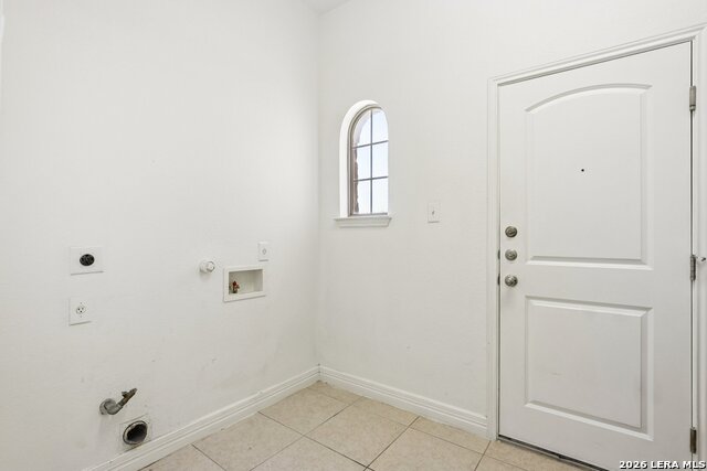 Image 18 of 41 For 21706 Miranda Hill