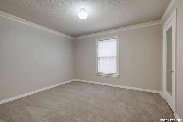 Image 27 of 33 For 1902 Schley Ave