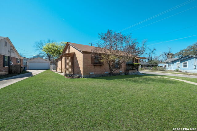 Image 4 of 33 For 1902 Schley Ave