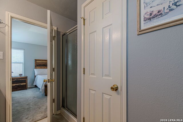 Listing photo id 13 for 2369 Carson Loop