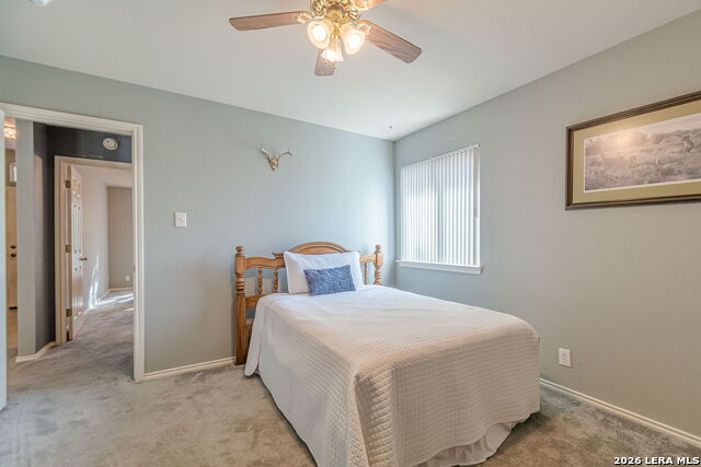 Listing photo id 16 for 2369 Carson Loop