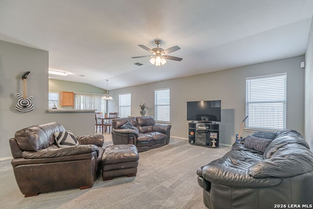 Listing photo id 2 for 2369 Carson Loop
