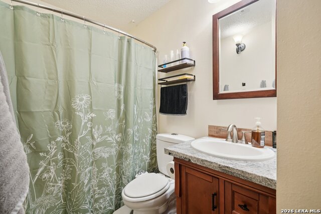 Image 15 of 39 For 802 Eagle Creek