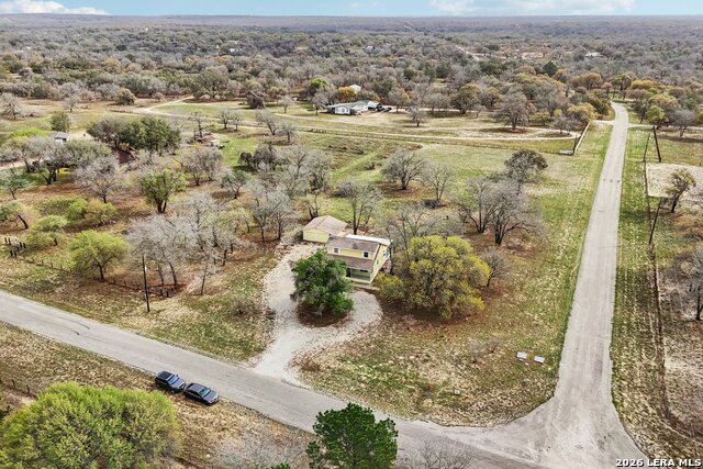 Image 31 of 39 For 802 Eagle Creek