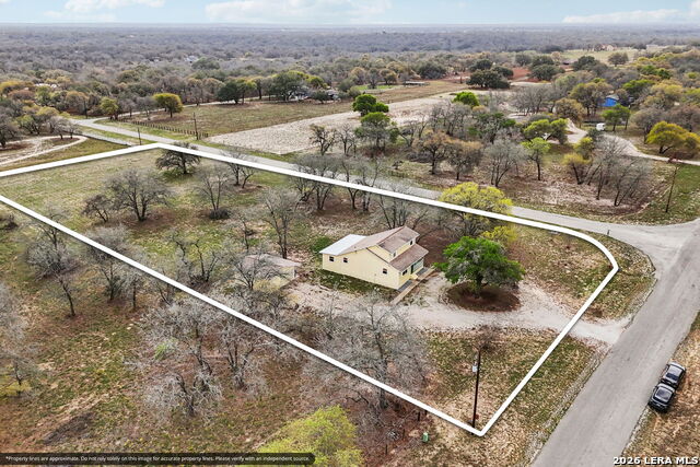 Image 35 of 39 For 802 Eagle Creek