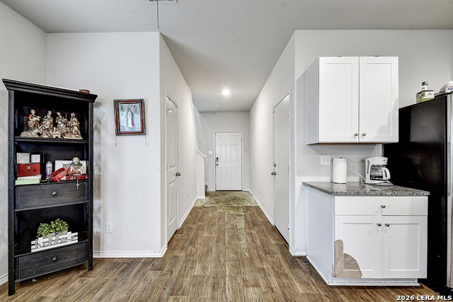 Image 7 of 27 For 3207 Onion Creek