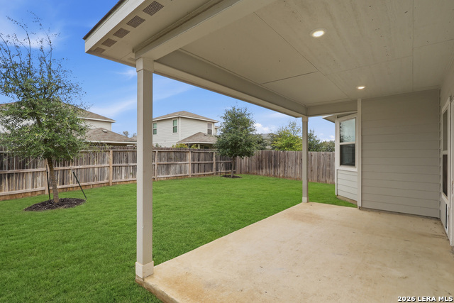 Image 27 of 35 For 12939 Awuzie Trail