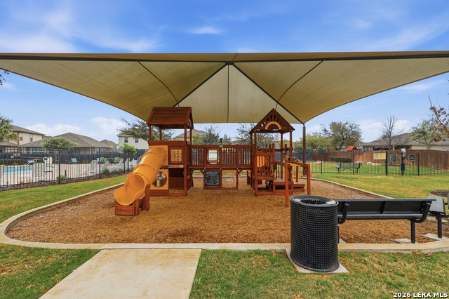 Image 33 of 35 For 12939 Awuzie Trail