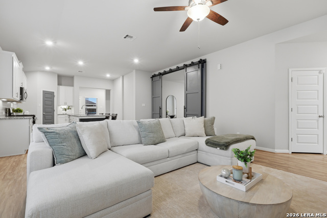 Image 7 of 35 For 12939 Awuzie Trail