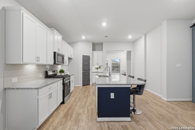 Image 9 of 35 For 12939 Awuzie Trail