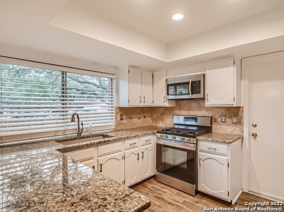 Image 7 of 25 For 8323 Timber Basin St