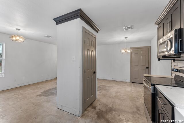 Image 10 of 30 For 907 Dawson  