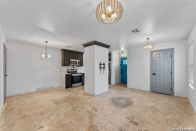 Image 6 of 30 For 907 Dawson  