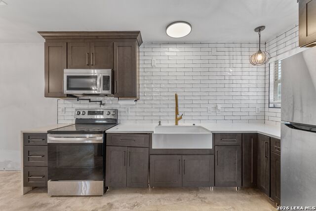 Image 8 of 30 For 907 Dawson  