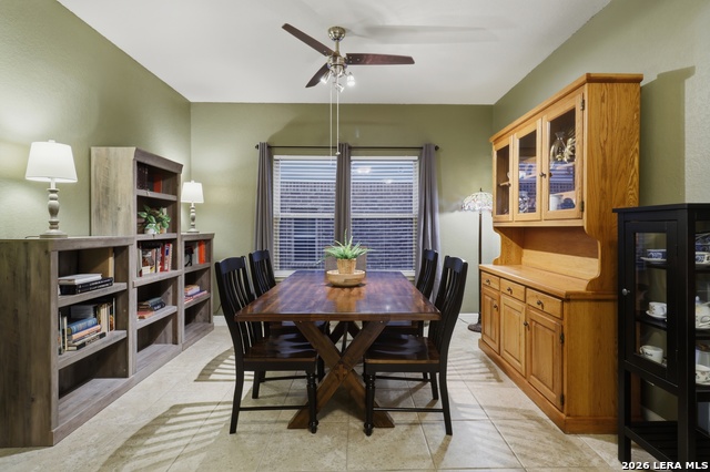 Listing photo id 13 for 12619 Chihuahua