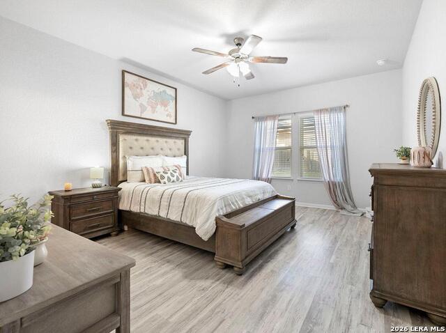 Image 15 of 38 For 8935 Holland Park