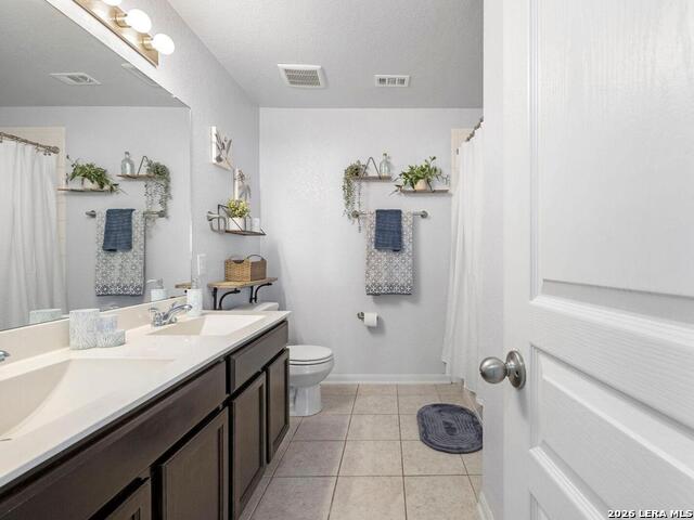 Image 24 of 38 For 8935 Holland Park