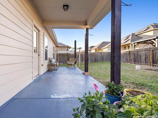 Image 31 of 38 For 8935 Holland Park