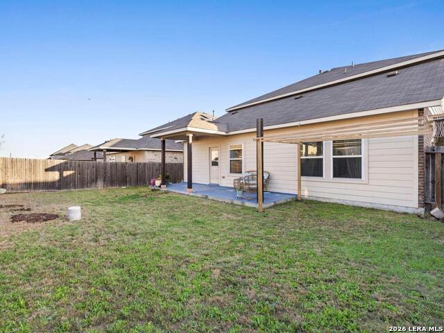 Image 33 of 38 For 8935 Holland Park