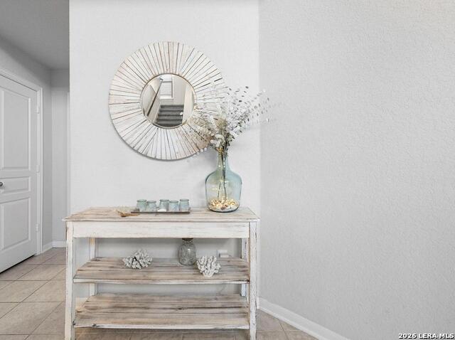 Image 4 of 38 For 8935 Holland Park