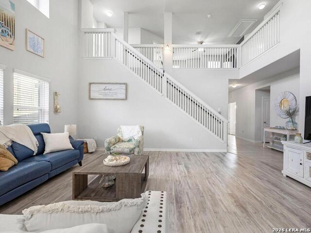 Image 5 of 38 For 8935 Holland Park