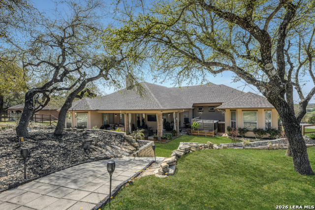 Image 4 of 52 For 115 Treeline