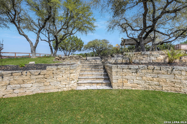 Image 44 of 52 For 115 Treeline