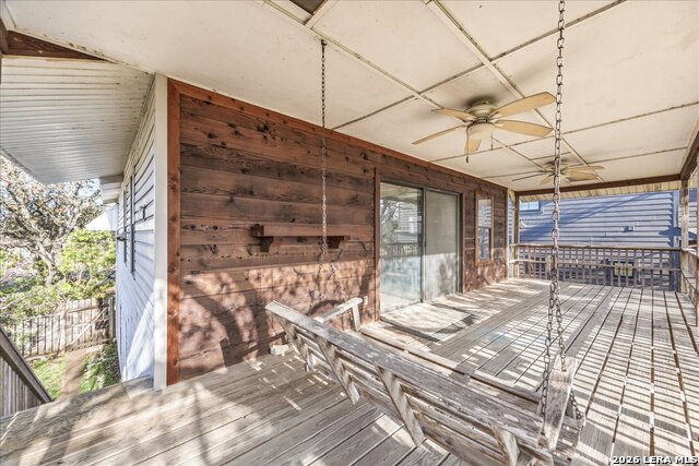 Image 15 of 36 For 2748 Lakeshore