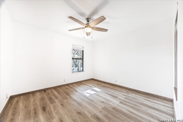 Image 21 of 36 For 2748 Lakeshore