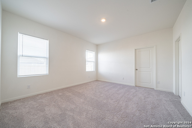 Image 18 of 27 For 7518 Boa Hollow