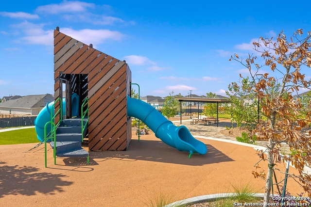 Image 27 of 27 For 7518 Boa Hollow