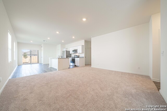 Image 4 of 27 For 7518 Boa Hollow