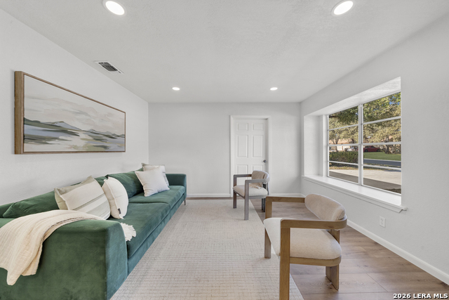 Image 8 of 20 For 6410 Stable Road