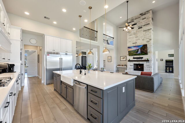 Image 11 of 48 For 1647 Bussola