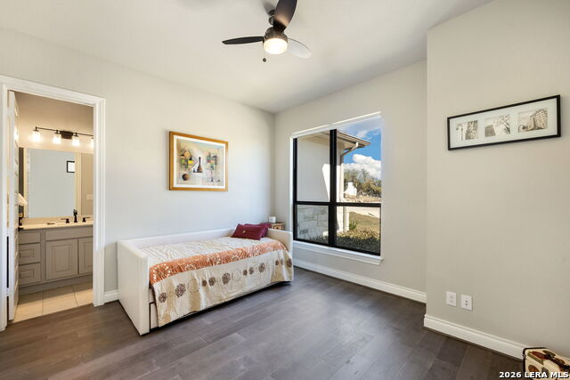 Image 28 of 48 For 1647 Bussola