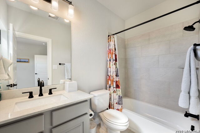 Image 32 of 48 For 1647 Bussola