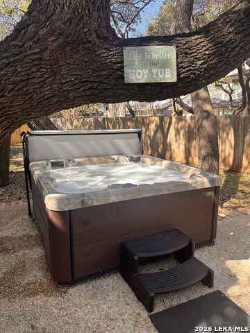 Image 33 of 38 For 2910 Bee Cave