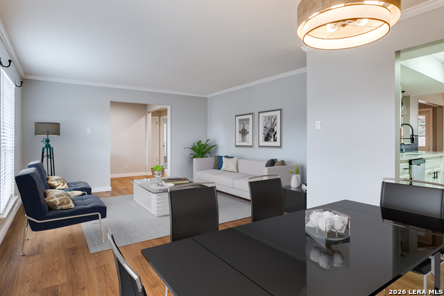 Image 8 of 38 For 2910 Bee Cave