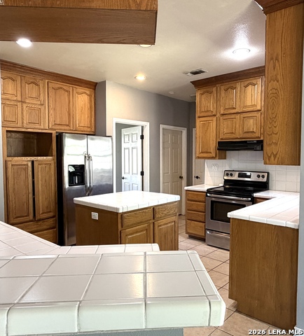 Image 15 of 59 For 10565 Briggs