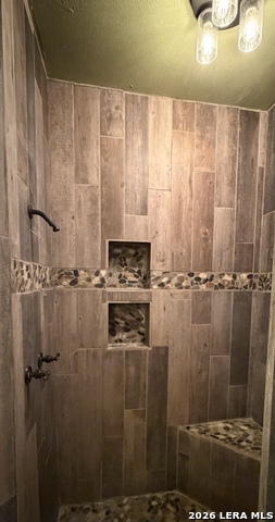 Image 29 of 59 For 10565 Briggs