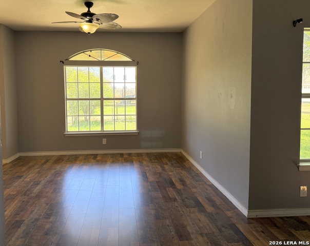 Image 5 of 59 For 10565 Briggs