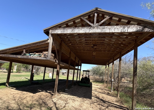 Image 52 of 59 For 10565 Briggs