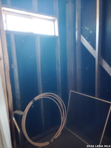 Image 9 of 12 For 2074 County Road 306