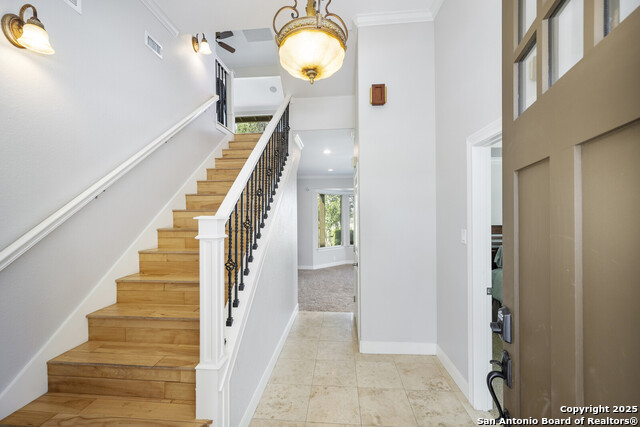 Image 11 of 68 For 361 Riviera Dr.