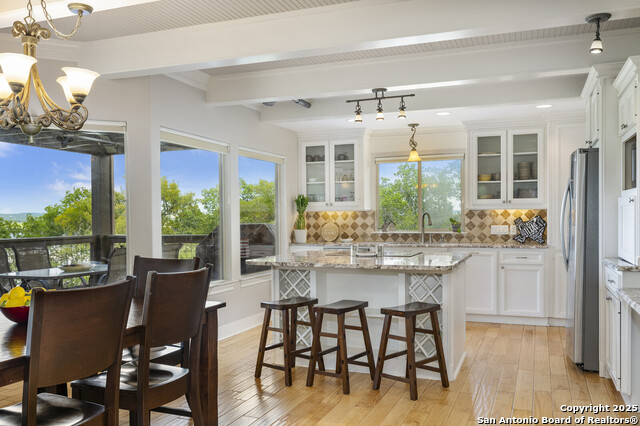 Image 25 of 68 For 361 Riviera Dr.