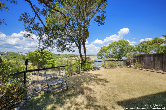 Image 43 of 68 For 361 Riviera Dr.