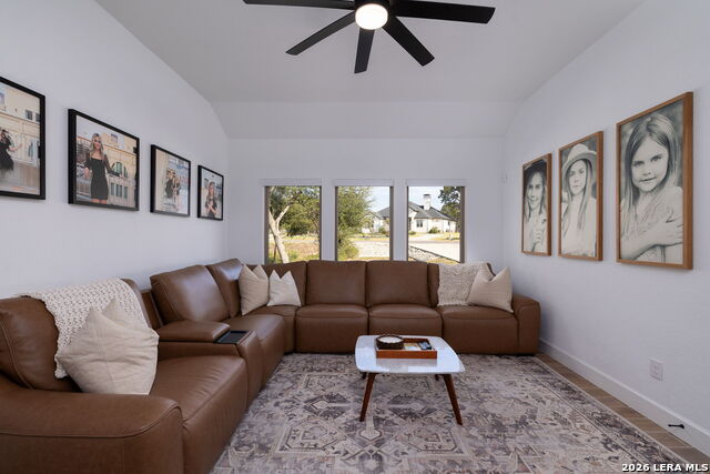 Image 32 of 88 For 1214 Stone Gully