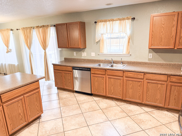 Image 12 of 46 For 718 Barrow Peak